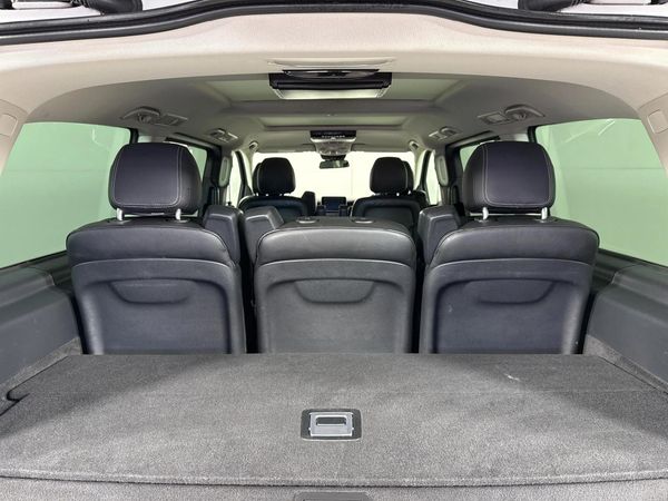 2019-Mercedes-Benz-V-Class-V-250-Bluetec-Auto image:15