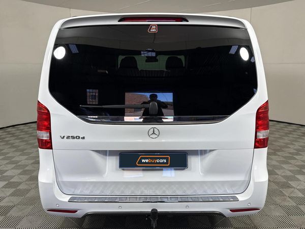 2019-Mercedes-Benz-V-Class-V-250-Bluetec-Auto image:19