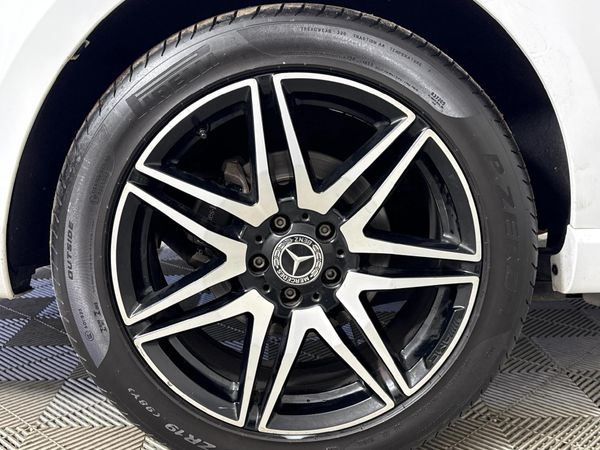 2019-Mercedes-Benz-V-Class-V-250-Bluetec-Auto image:7