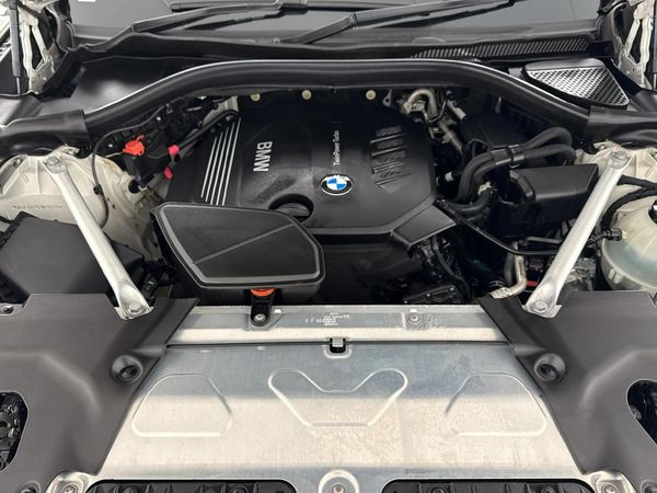 2022-BMW-X3-xDrive20d image:13
