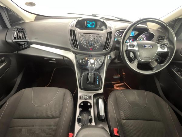 2016-Ford-Kuga-15-EcoBoost-Ambiente-Auto image:1