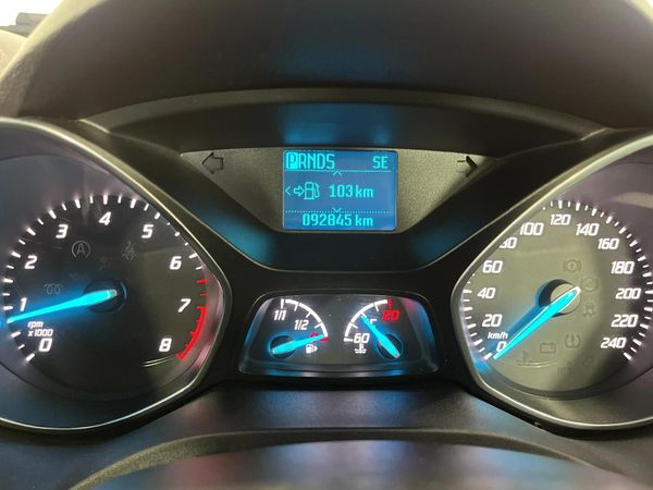 2016-Ford-Kuga-15-EcoBoost-Ambiente-Auto image:2