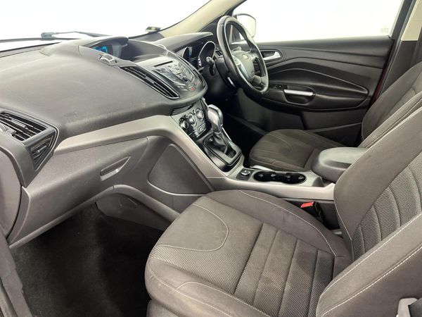 2016-Ford-Kuga-15-EcoBoost-Ambiente-Auto image:8