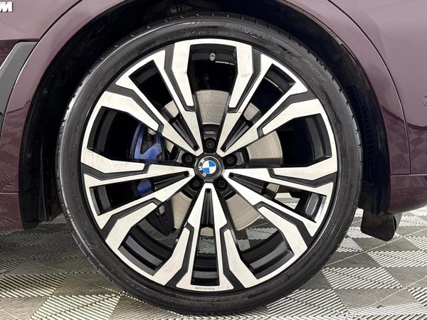2023-BMW-X7-xDrive-40d-Design-Pure-Excellence image:5