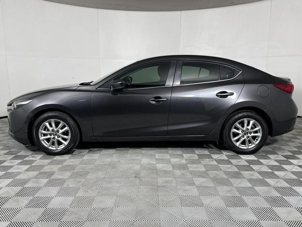 2017-Mazda-3-16-Dynamic-Auto image:15