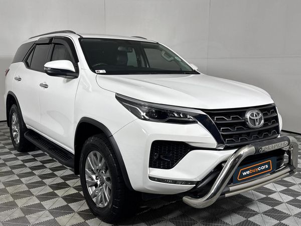 2022-Toyota-Fortuner-28-GD-6-Raised-Body-Auto image:13