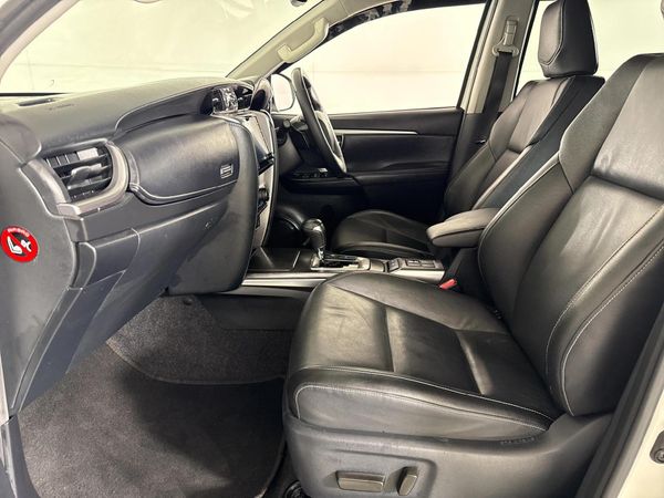 2022-Toyota-Fortuner-28-GD-6-Raised-Body-Auto image:8