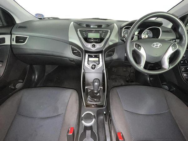 2013-Hyundai-Elantra-16-GLS-Premium image:1