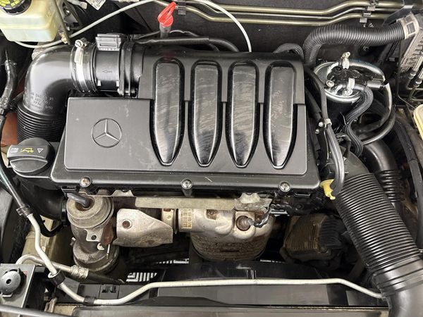 2011-Mercedes-Benz-B-Class-B-200-CDI-Auto image:13