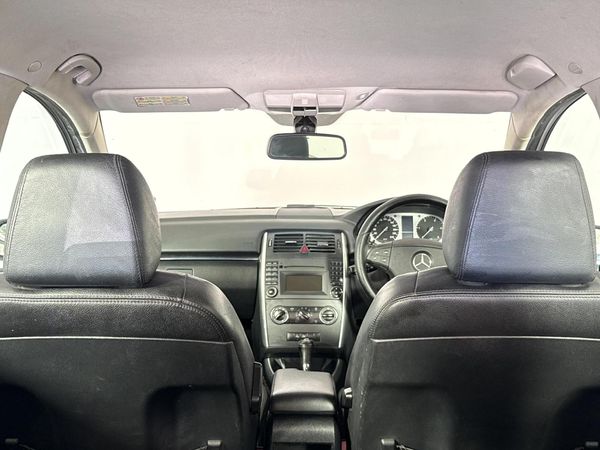 2011-Mercedes-Benz-B-Class-B-200-CDI-Auto image:15