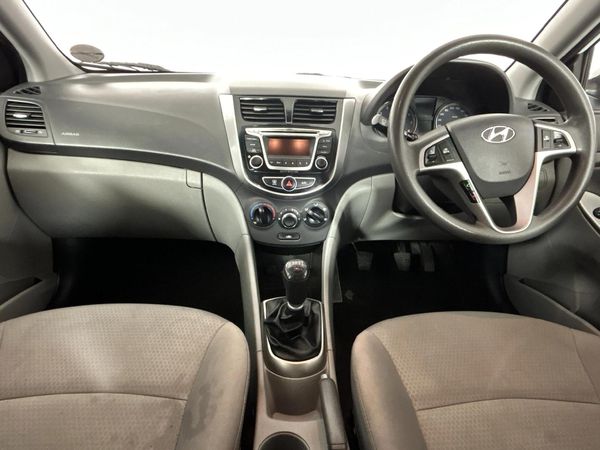 2015-Hyundai-Accent-16-Fluid-5-dr image:1