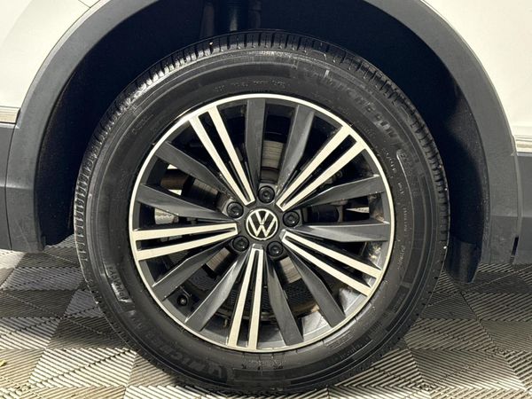 2024-Volkswagen-Tiguan-Allspace-20-TSI-Style-4Motion-DSG-Auto-132kw image:7