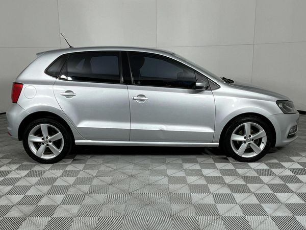 2015-Volkswagen-Polo-GP-12-TSI-Comfortline-66kW image:16
