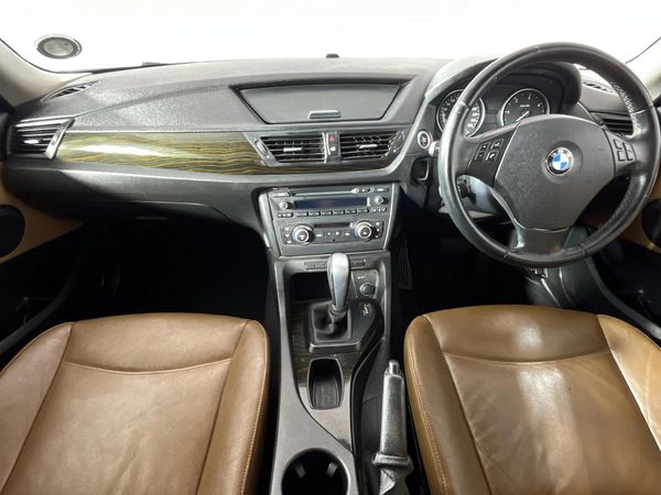 2011-BMW-X1-xDrive23d-Auto image:1