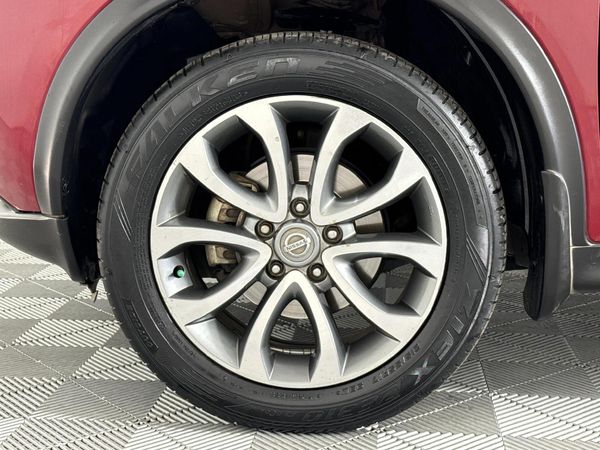 2015-Nissan-Juke-12T-Acenta image:4