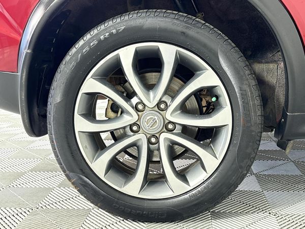 2015-Nissan-Juke-12T-Acenta image:7