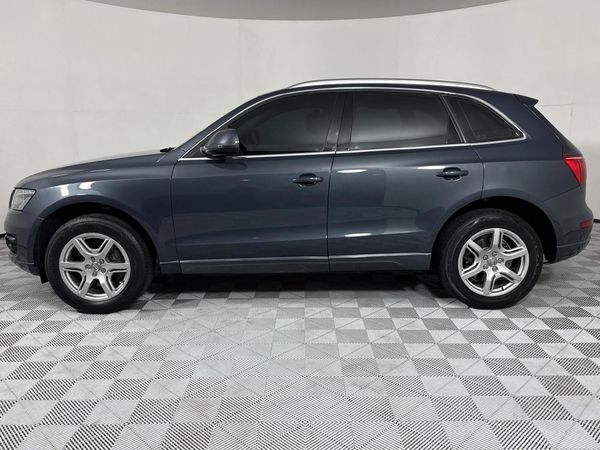 2011-Audi-Q5-30-TDI-quattro-Auto image:20