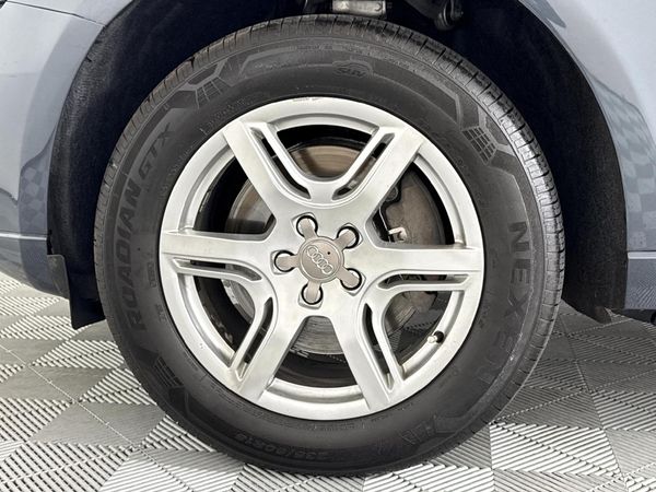 2011-Audi-Q5-30-TDI-quattro-Auto image:4