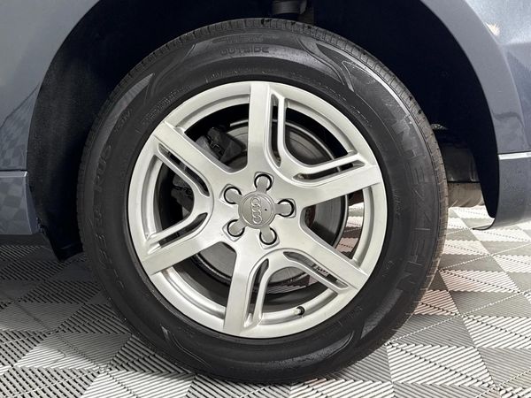 2011-Audi-Q5-30-TDI-quattro-Auto image:6