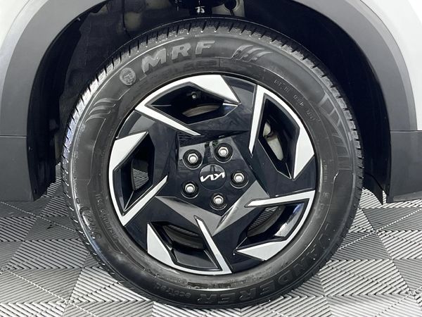 2024-Kia-Sonet-15-LX-Auto image:5