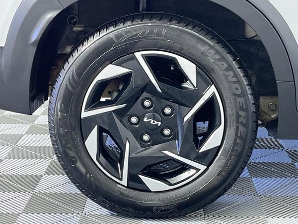 2024-Kia-Sonet-15-LX-Auto image:7
