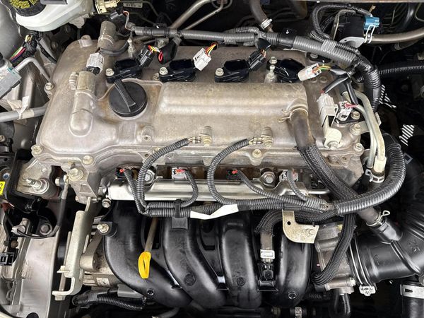 2015-Toyota-Corolla-Quest-16-Plus image:12