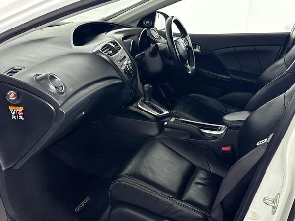 2015-Honda-Civic-Tourer-18-Executive-Auto image:8