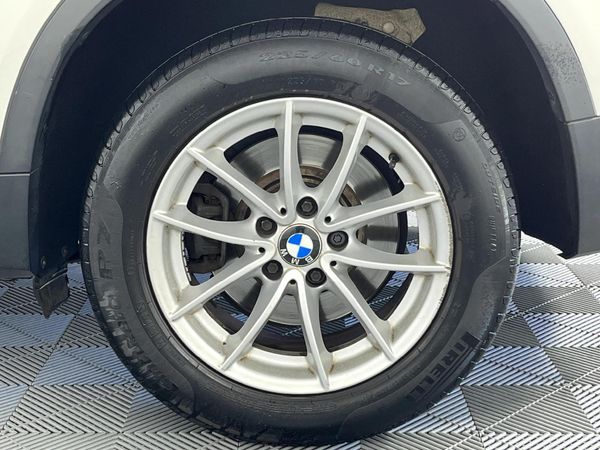 2013-BMW-X3-xDrive20i-Auto image:6