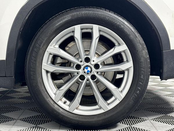 2019-BMW-X3-sDrive18d image:6