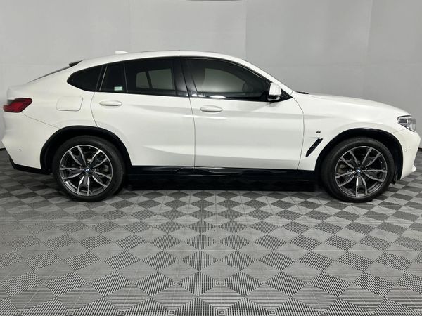 2019-BMW-X4-xDrive20d-M-Sport image:17