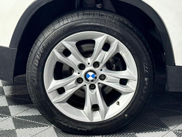 2011-BMW-X1-sDrive20d-Auto image:6