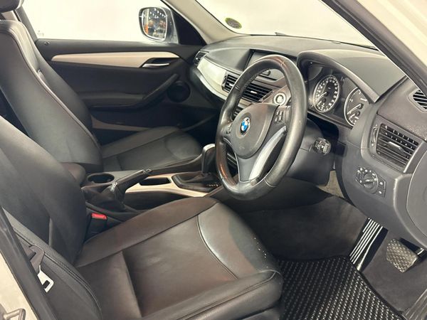 2011-BMW-X1-sDrive20d-Auto image:8