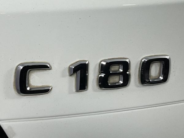 2010-Mercedes-Benz-C-Class-C-180K-BE-Avantgarde-Auto image:11
