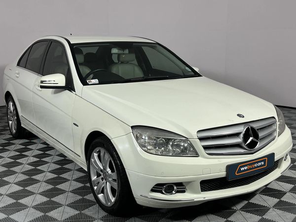 2010-Mercedes-Benz-C-Class-C-180K-BE-Avantgarde-Auto image:16
