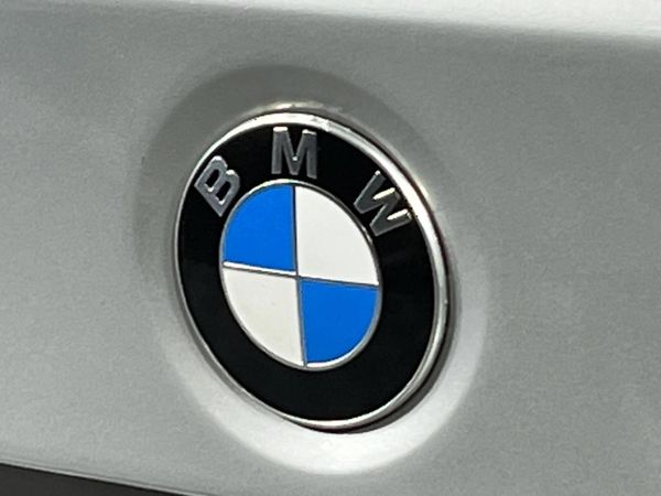 2013-BMW-3-Series-320i-Auto image:11