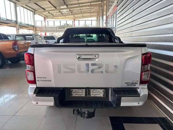 2022-Isuzu-D-Max-19-DDI-HR-LS-Auto-Extended-Cab image:4