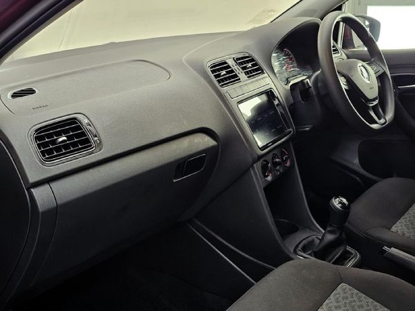 2026-Volkswagen-Polo-Vivo-14-Life image:2