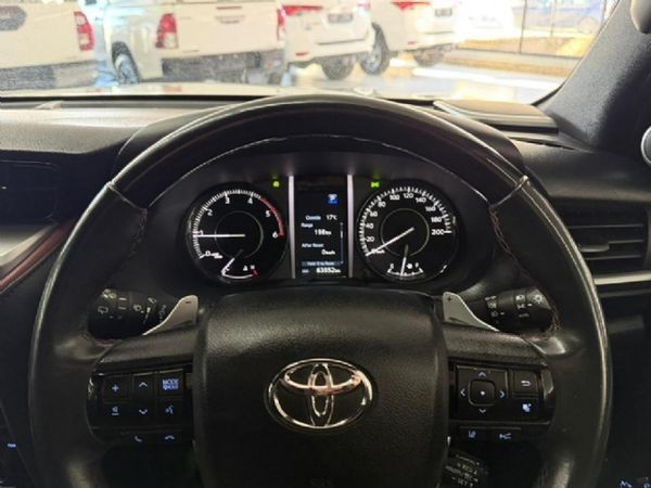 2023-Toyota-Fortuner-28-GD-6-4x4-VX-Auto image:2