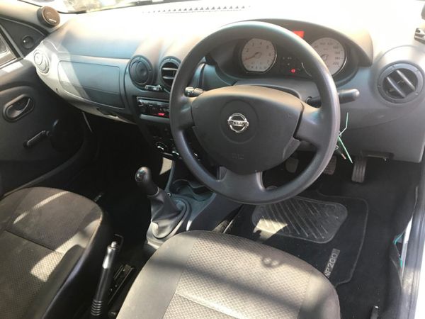 2023-Nissan-NP200-16-AC-Safety-Pack image:10