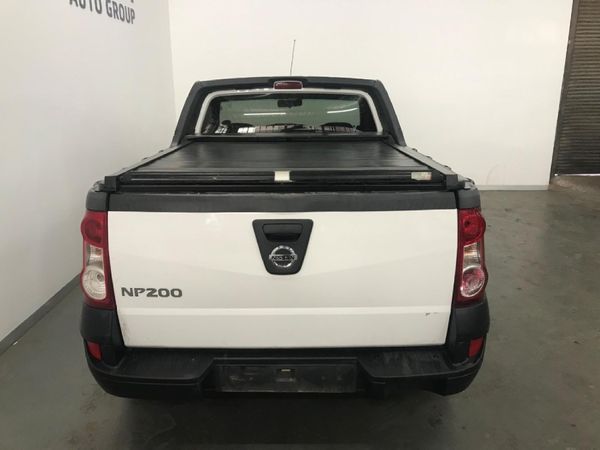 2023-Nissan-NP200-16-AC-Safety-Pack image:4