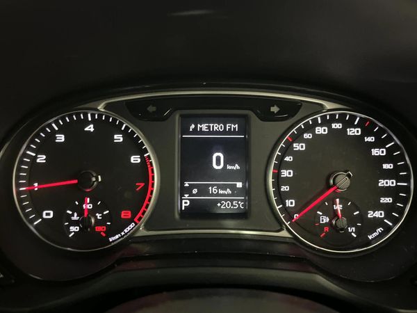 2018-Audi-A1-Sportback-10-TFSI-SE-Auto-25-TFSI image:2