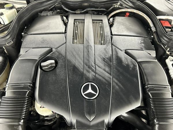 2014-Mercedes-Benz-E-Class-E-400-Coupe image:13