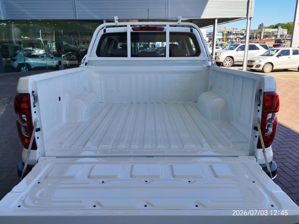 2026-Peugeot-Landtrek-19D-Active-Double-Cab-4x4 image:7