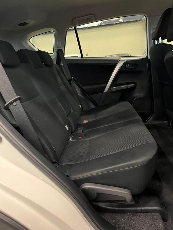 2017-Toyota-RAV4-20-GX-Auto image:11