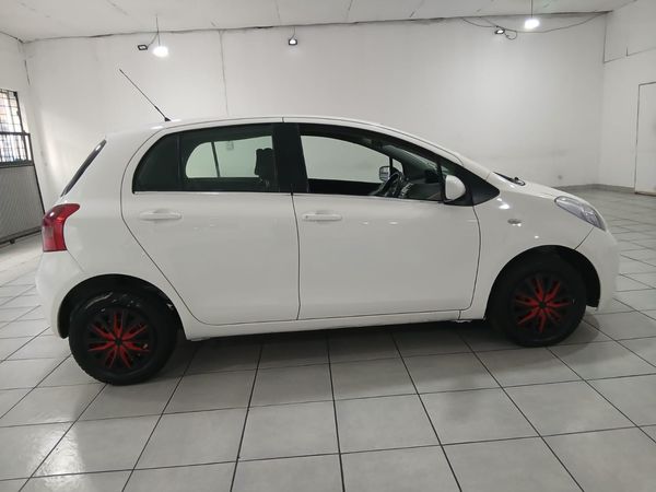 2008-Toyota-Yaris-T3 image:5