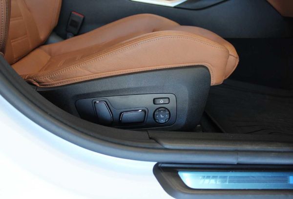 2024-BMW-3-Series-330i-M-Sport-Auto image:12