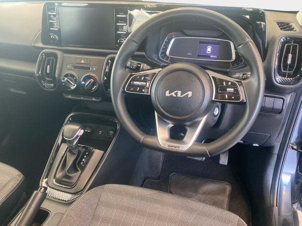 2024-Kia-Sonet-15-EX-CVT image:7
