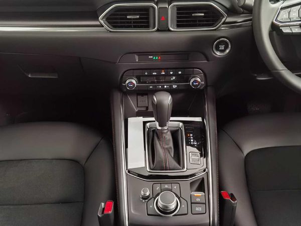 2025-Mazda-CX-5-20-Carbon-Edition-Auto image:10
