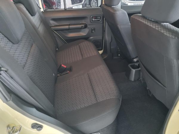2026-Suzuki-Jimny-15-GLX-AllGrip-5-Door image:7