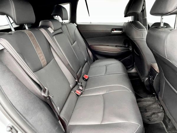 2025-Toyota-Corolla-Cross-18-XR-Hybrid image:14